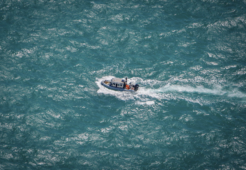 Kenyan Navy just off the coast of the Somali port city of Kismayo. UN Photo/Stuart Price