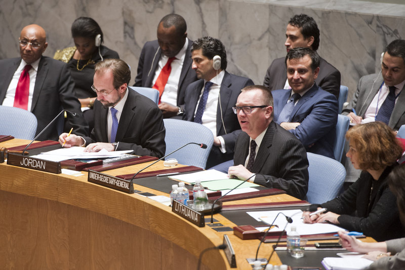 Jeffrey Feltman, Under-Secretary-General for Political Affairs, briefs the Security Council on the situation in the Central African Republic.