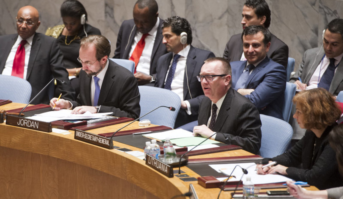 Jeffrey Feltman, Under-Secretary-General for Political Affairs, briefs the Security Council on the situation in the Central African Republic.