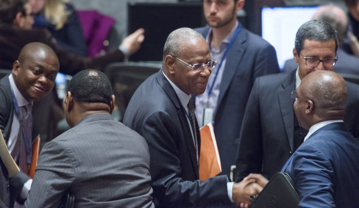 Abdoulaye Bathily (centre), Special Representative of the Secretary-General and Head of the UN Regional Office for Central Africa (UNOCA), greets a delegate during the Security Council meeting on the Central African region.