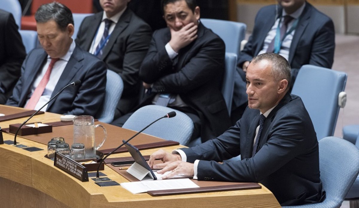 Nickolay Mladenov, UN Special Coordinator for the Middle East Peace Process and Personal Representative of the Secretary-General to the Palestine Liberation Organization and the Palestinian Authority, briefs the Security Council on the situation in the Middle East, including the Palestinian question.